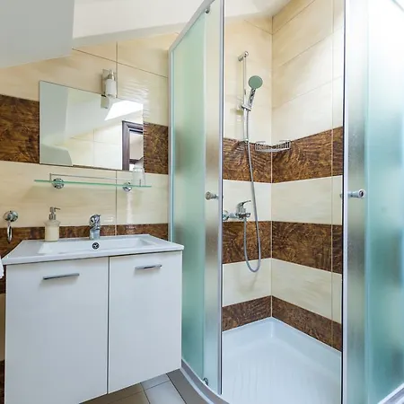 Appartement Apartments&rooms Maris *